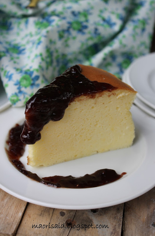Mori's Kitchen Japanese Cotton Soft Cheesecake with Raspberry Jam on top