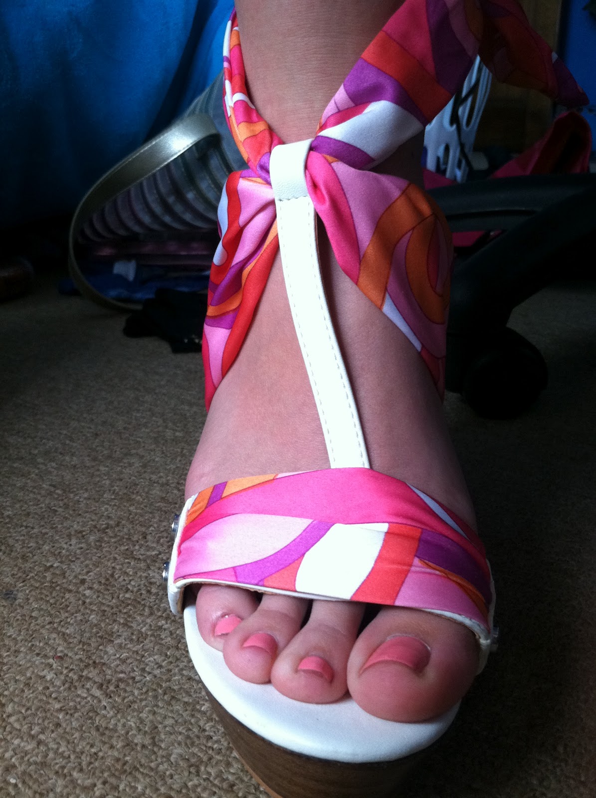 Talons Compensés Multicolores Colin Stuart Victoria's Secret Taille 10 US - Occasion