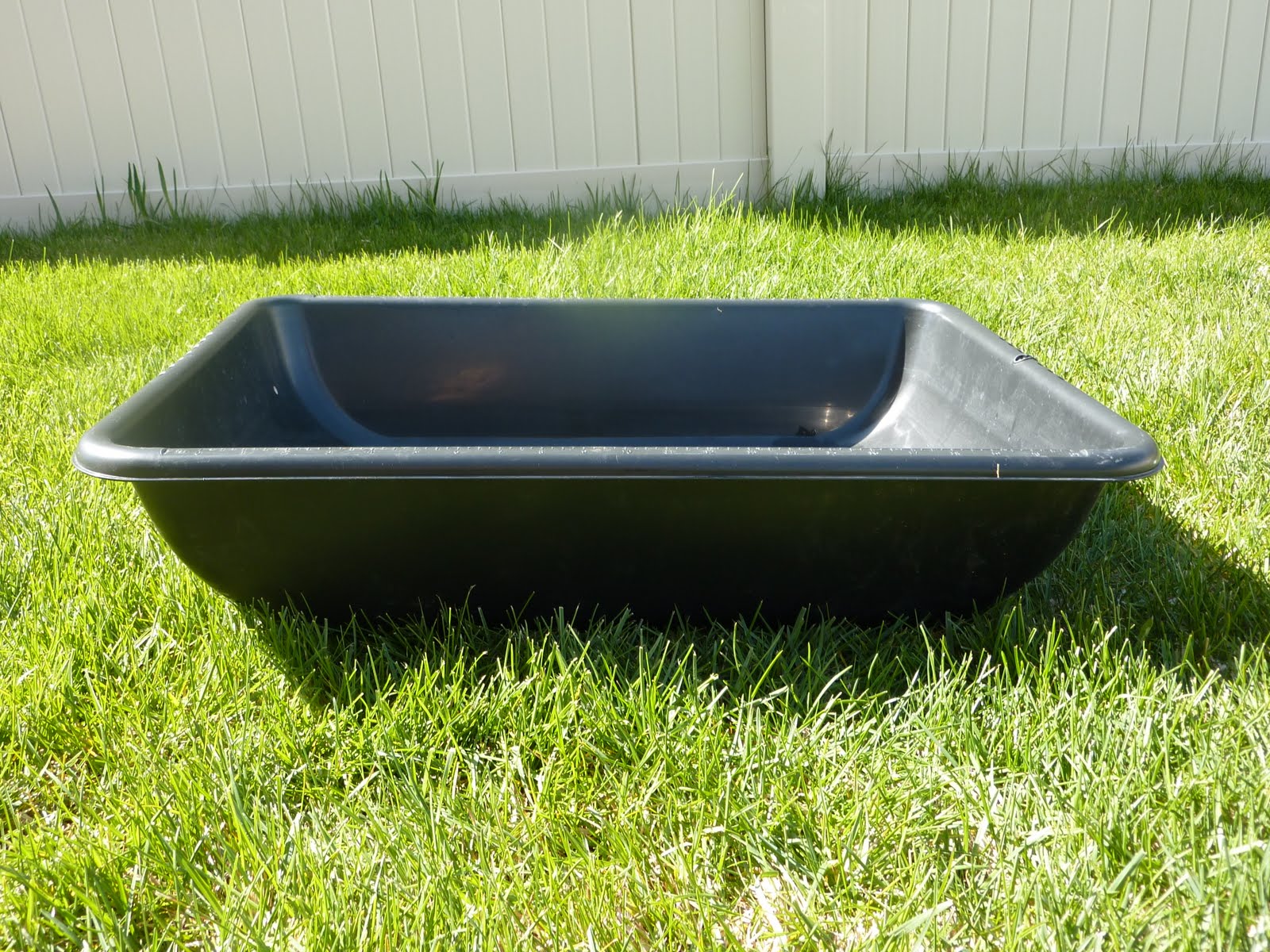 The Inspiration Thief: DIY Water Table