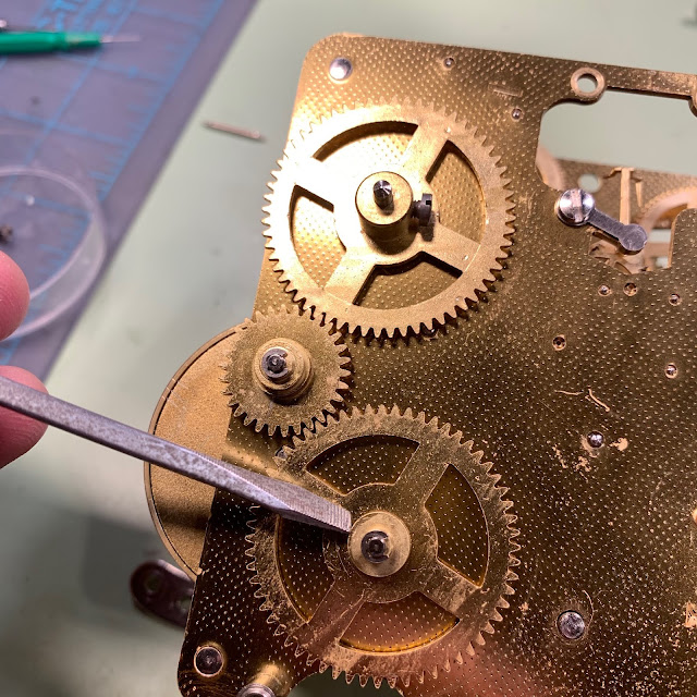 Vintage Hamilton Watch Restoration: 1977 Hamilton Mantel Clock