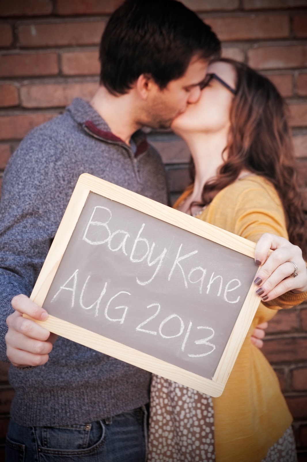 make-bake-and-love-pregnancy-announcement-photo-shoot