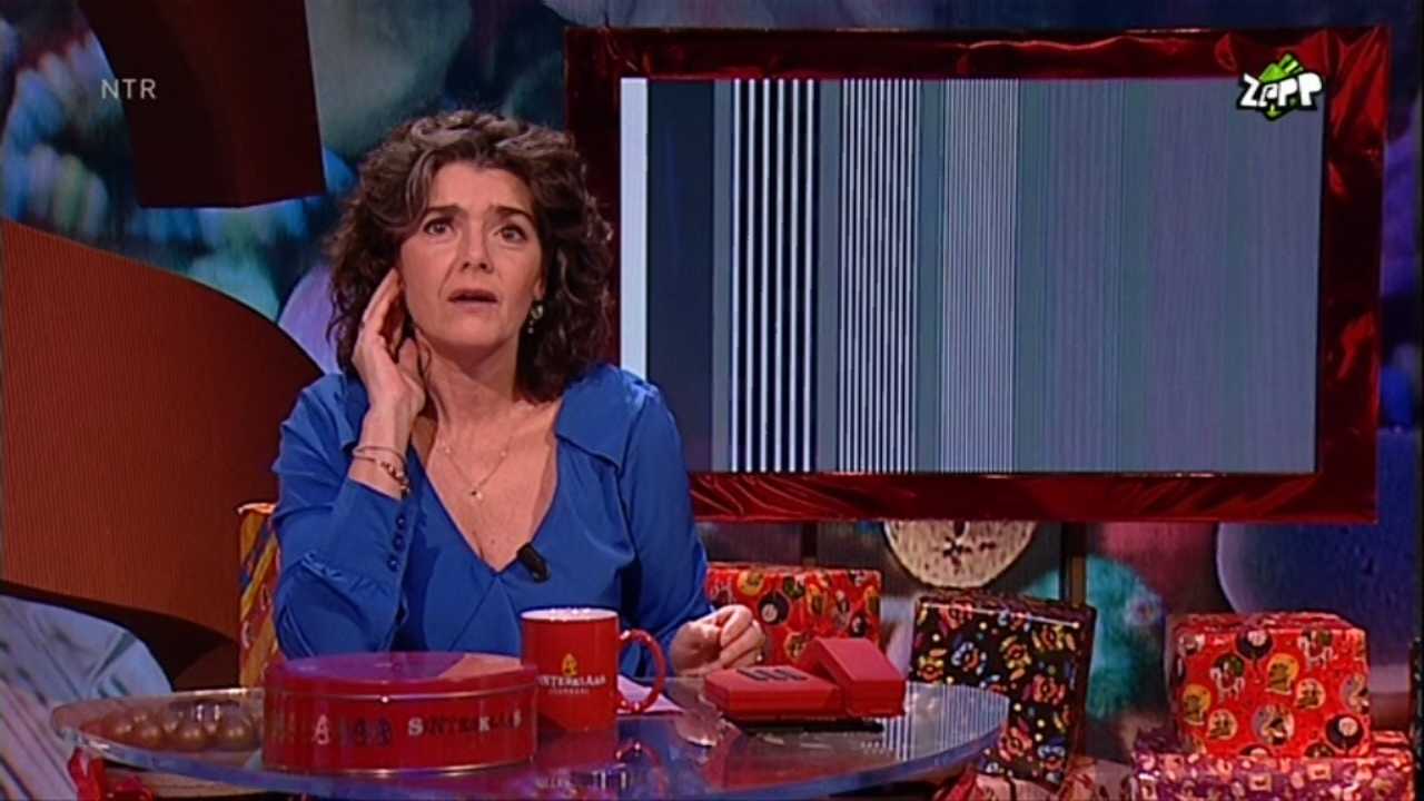 Dieuwertje Blok Dieuwertje Blok vanaf 11 november 2013 weer met Sinterklaasjournaal Dieuwertje Blok Dieuwertje Blok vanaf 11 november 2013 weer met Sinterklaasjournaal