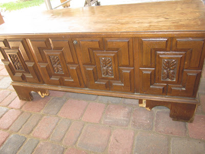 Lane cedar chest before paint