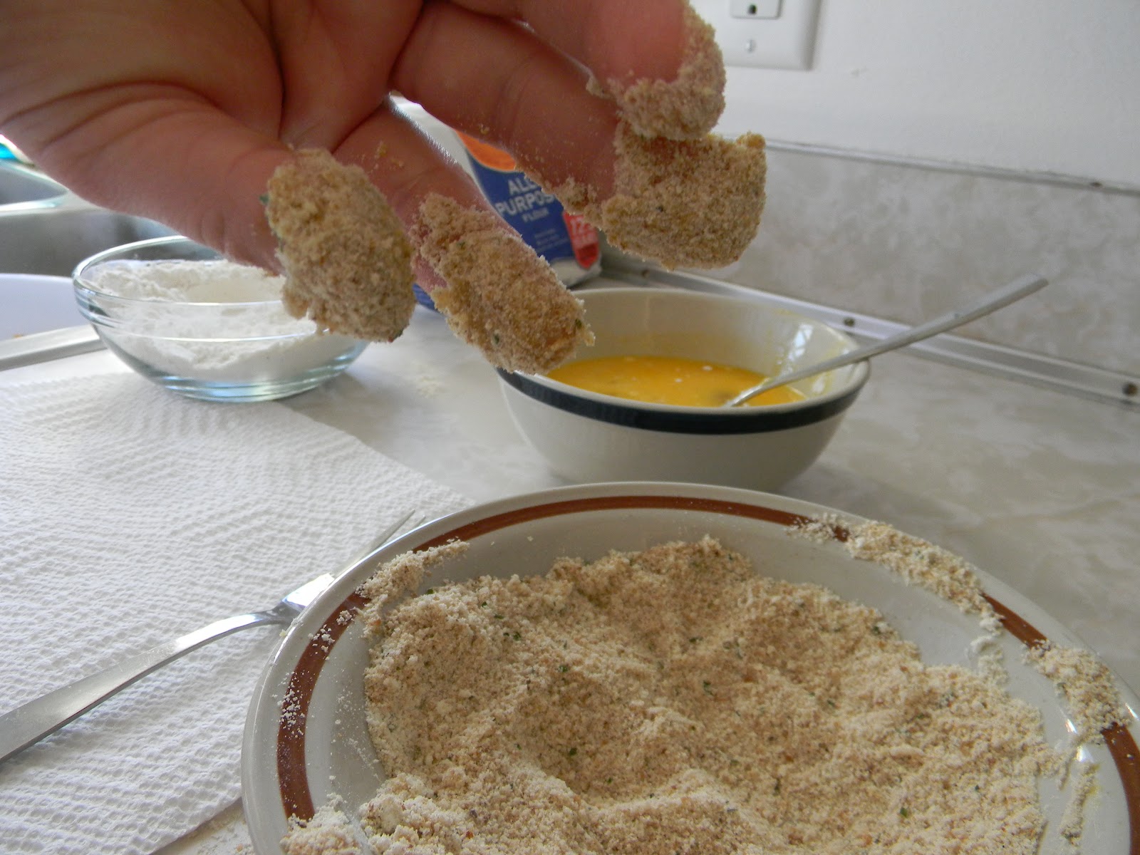 A Hankering For...: Deep Fried Ranch Mushrooms!