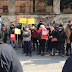 Il bus transofobico di Savarese contestato a Bologna. Per loro un centinaio di contro-manifestanti e solo una ventina di simpatizzanti