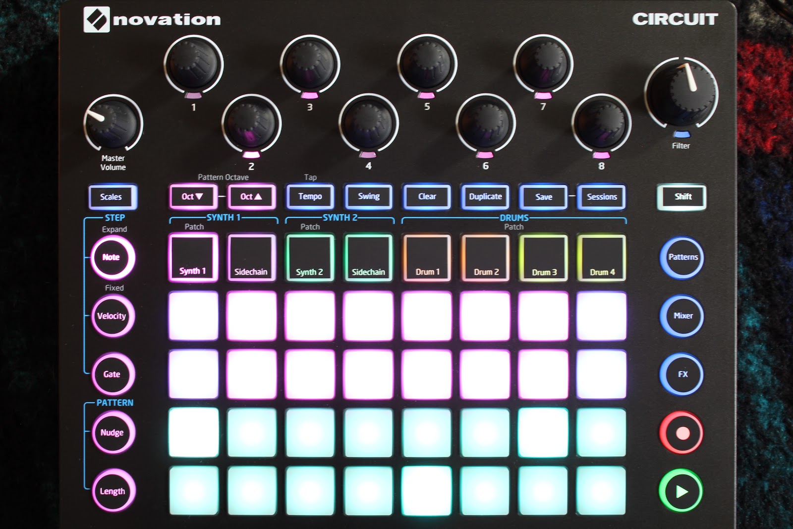 MATRIXSYNTH: MATRIXSYNTH Review and Overview of the Novation Circuit