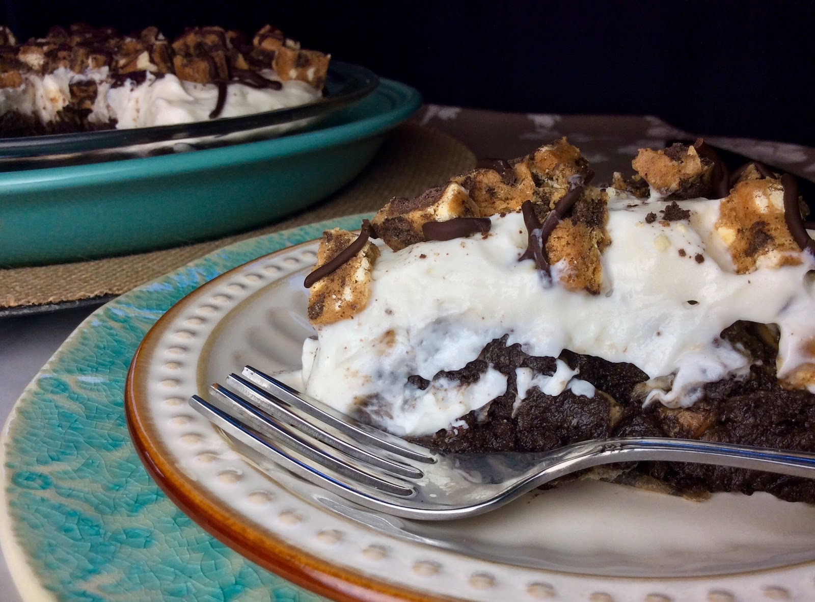 Food Fitness by Paige Cookies and Cream No Bake Pie