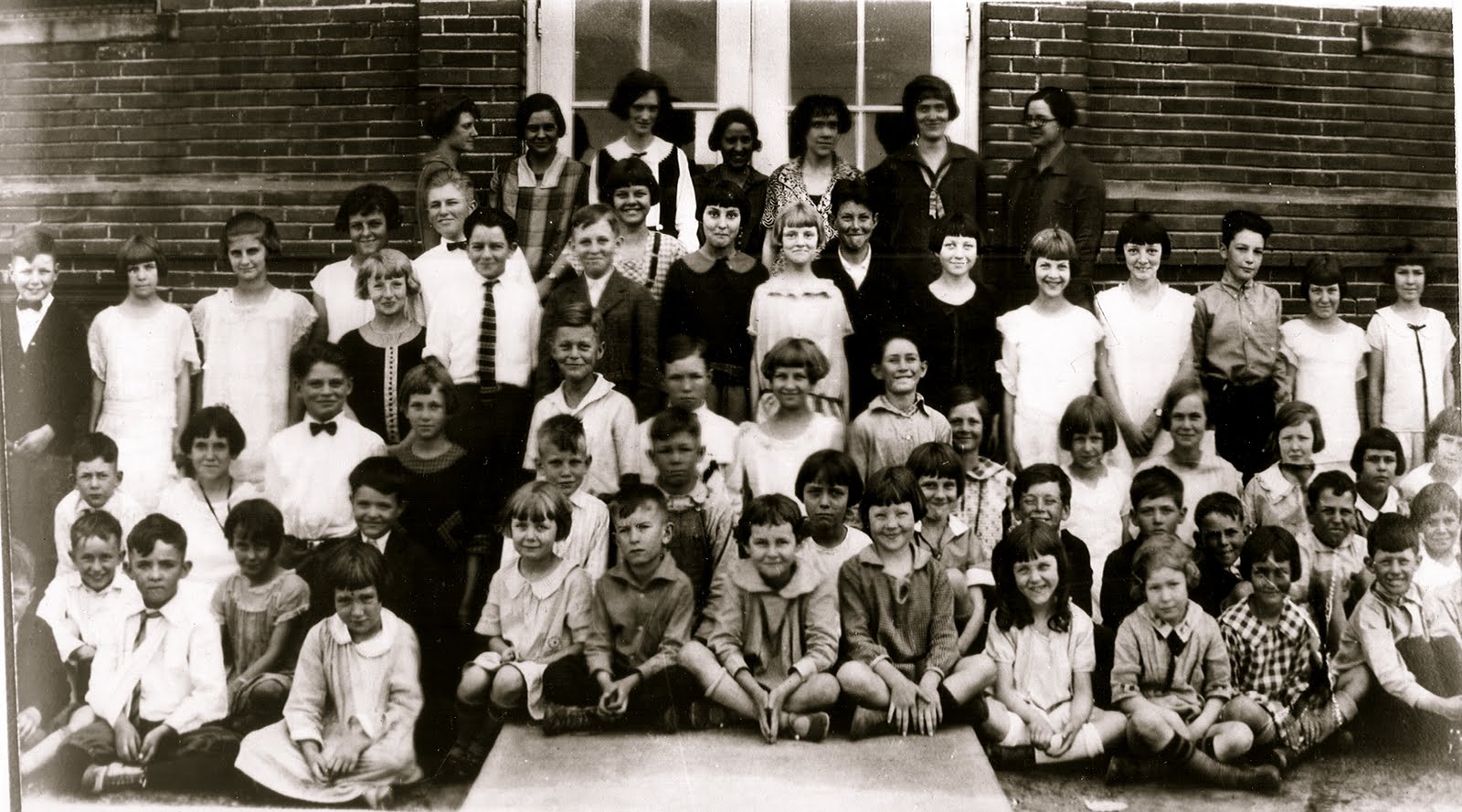 Tillman County Chronicles First Lowell and Whittier Schools