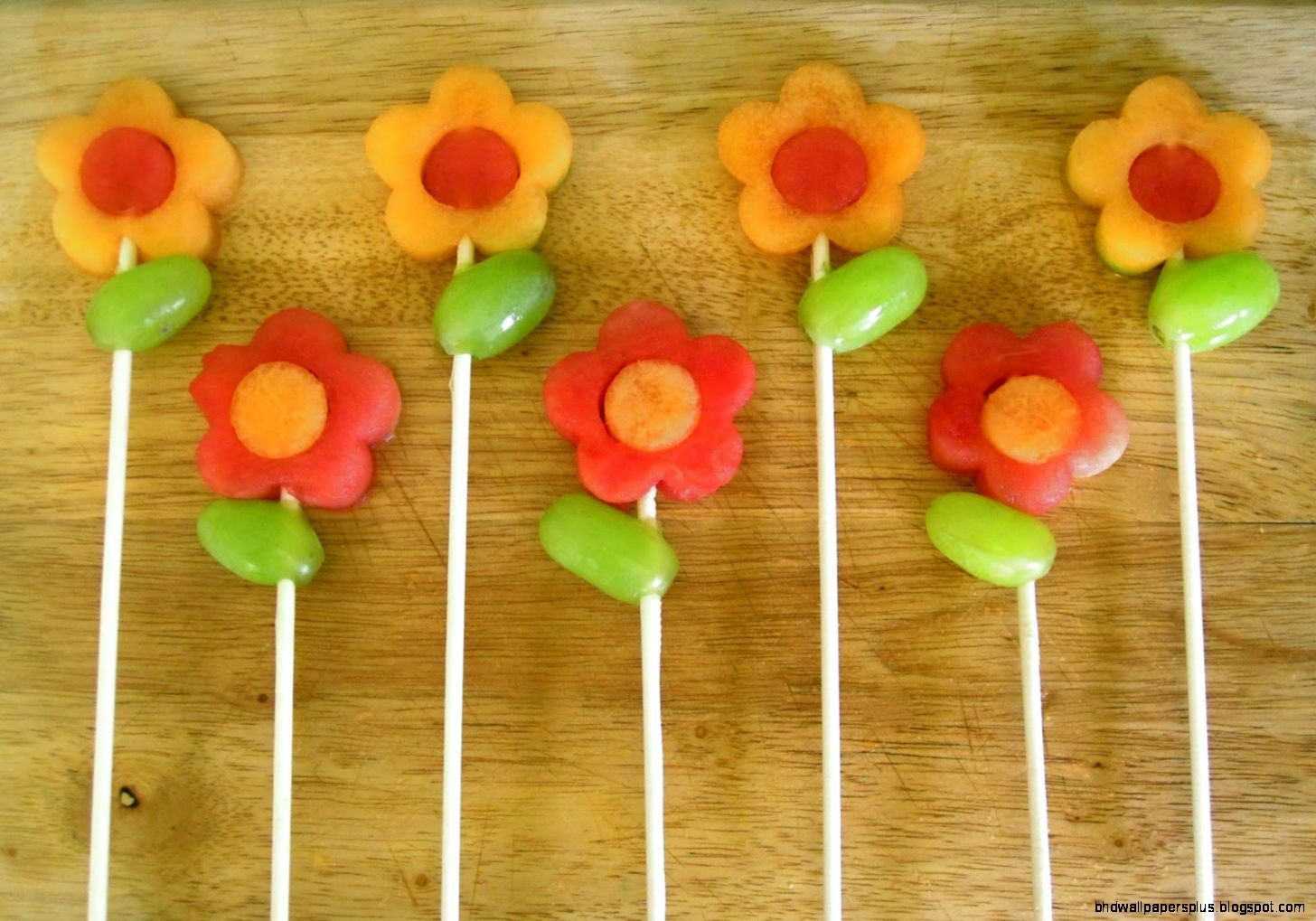 Lindsay Ann Bakes Flower Fruit Pops