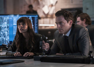 Justin Kirk and Caitlin Stasey in APB Series (20)