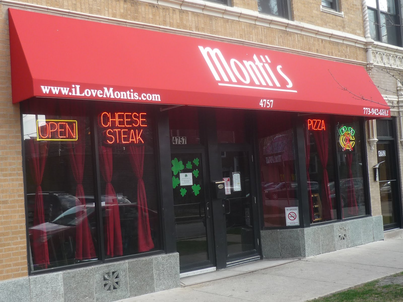 Smokin' Chokin' and Chowing with the King Monti's