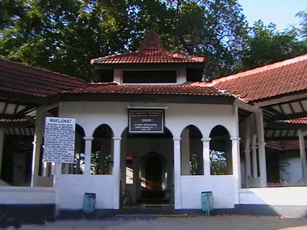 AsepCH: Situs Kabupaten Karawang