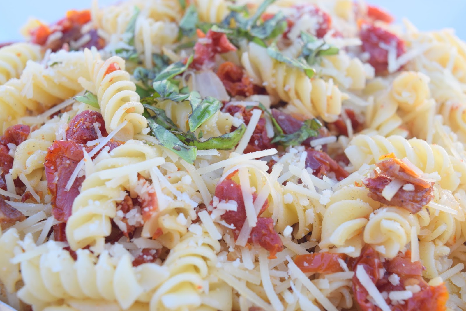 Red Couch Recipes SunDried Tomato Bacon Parmesan Pasta
