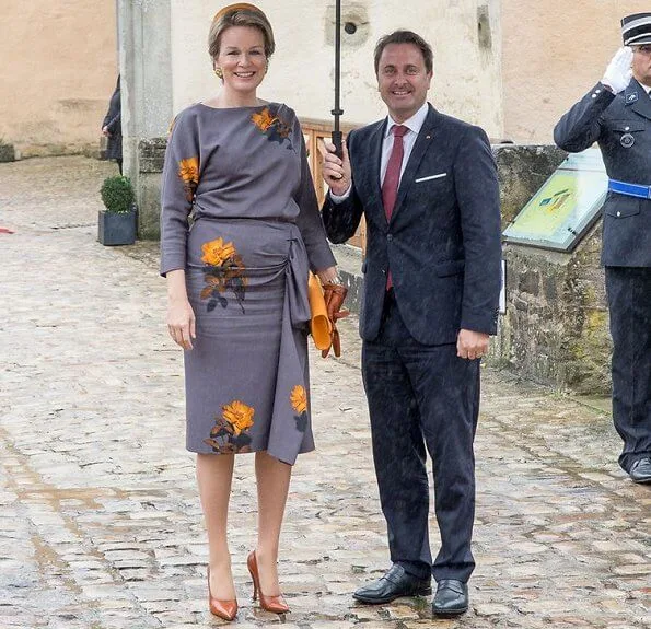 Queen Mathilde wore a grey Natan dress, Hereditary Grand Duchess Stephanie, Princess Stephanie, wore a white print dress by Armani