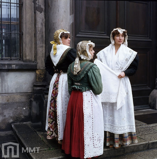 FolkCostume&Embroidery: Overview of the Folk Costumes of Poland. Part 1 ...