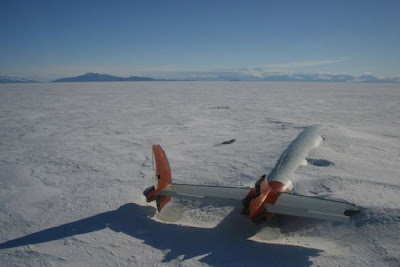 Os restos do Pegasus em McMurdo Sound, Antártida