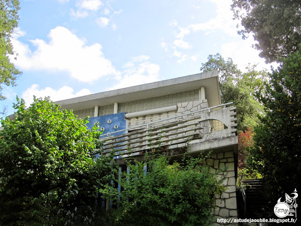 Royan - Villa mitoyenne  Architecte: R. Barre  Construction: 1957 