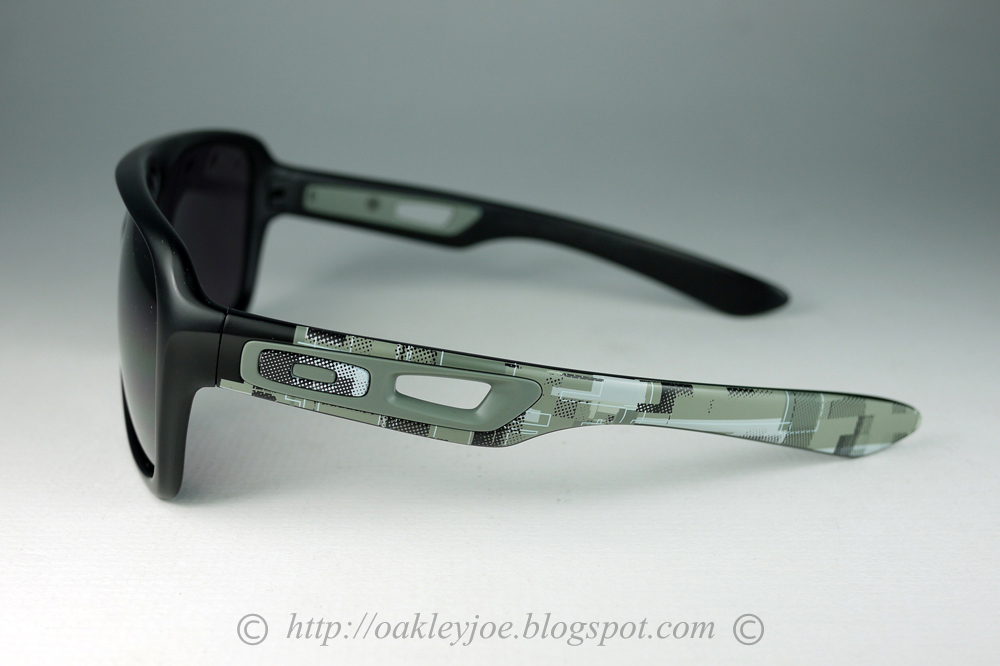 Singapore Oakley Joe's Collection SG: Dispatch and Dispatch 2
