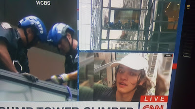 20160810 173805 Trump Tower climber stopped by the Police