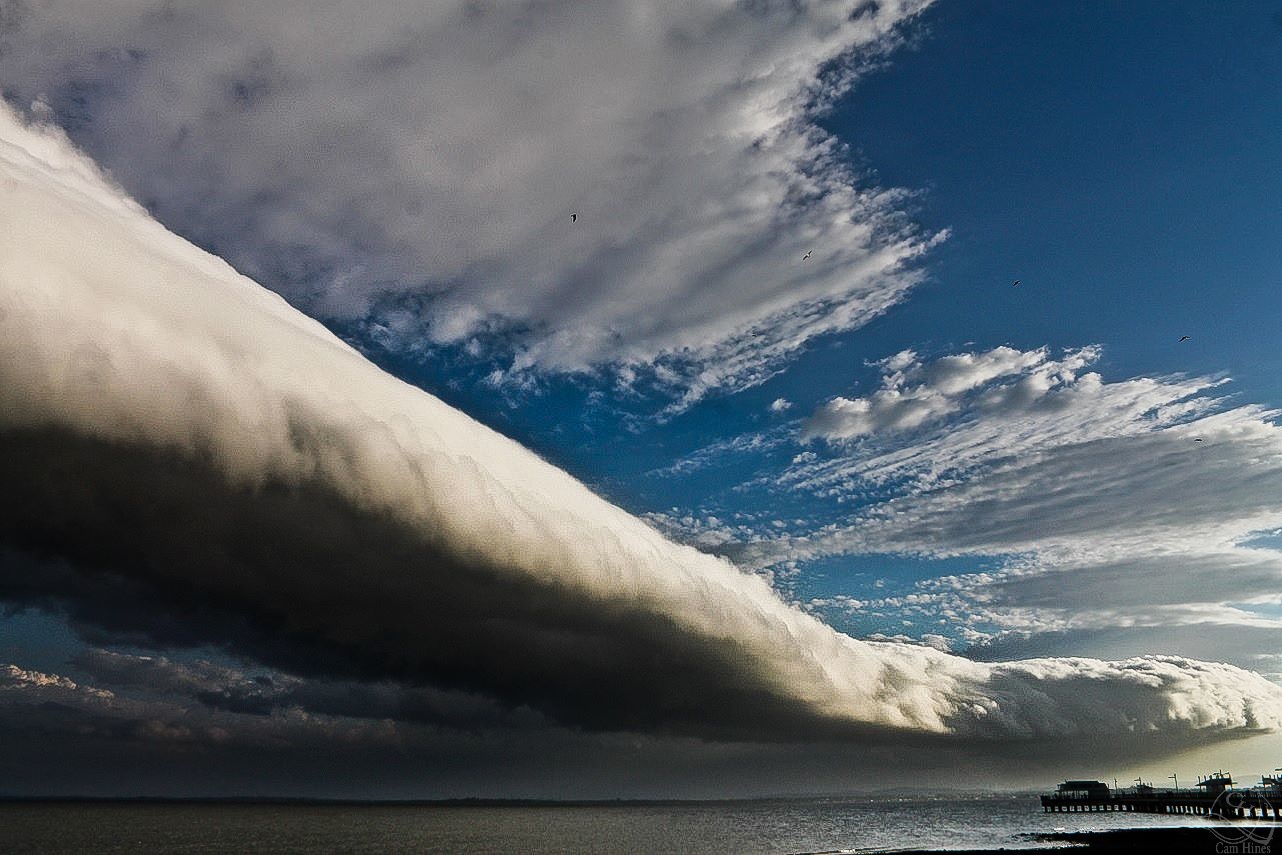 Horrifying Storm Footage Depicts 'Cloud Tsunamis'