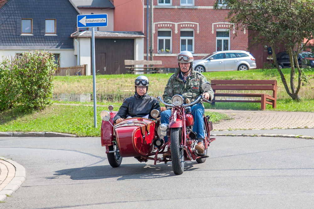Vom Abenteuer Einen Zulassungsfertigen Peugeot 202 Uh Zu Kaufen