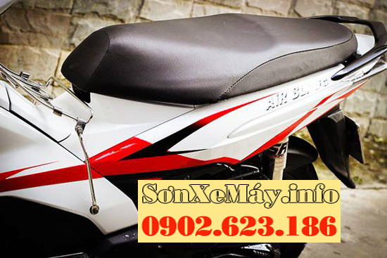 Sơn tem đấu xe Airblade 2008 màu trắng đỏ đen