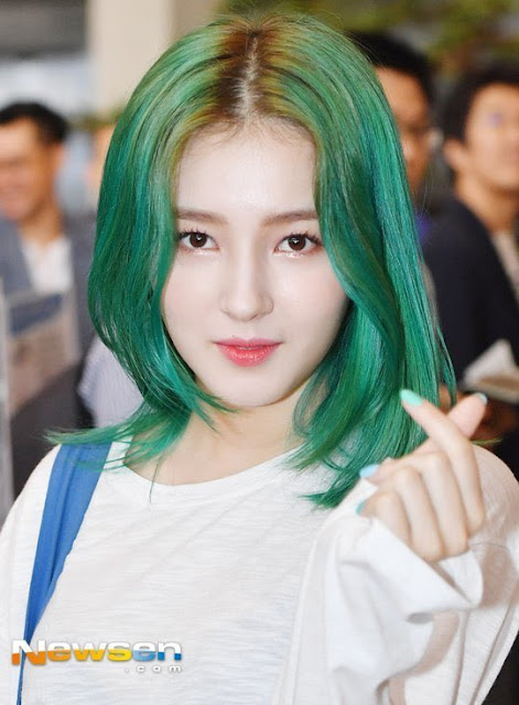 Nancy Momoland