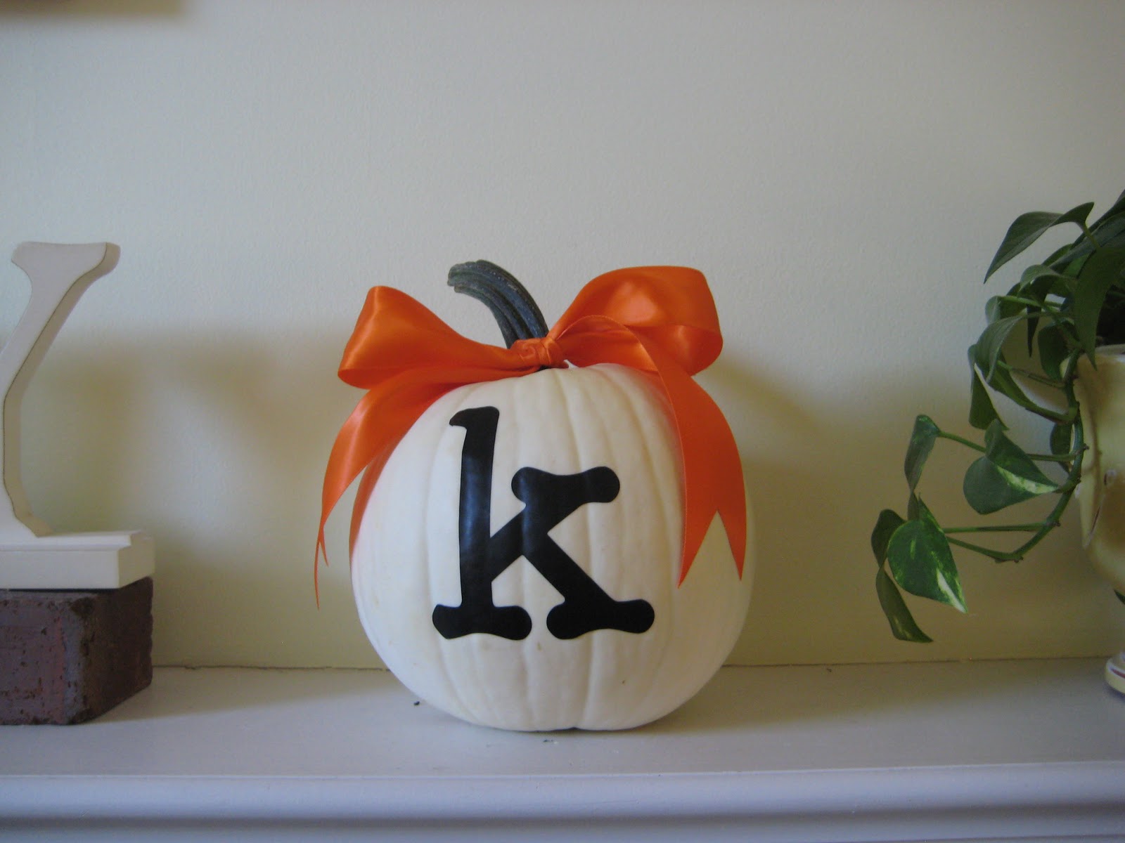 monogrammed-pumpkin-mom-4-real