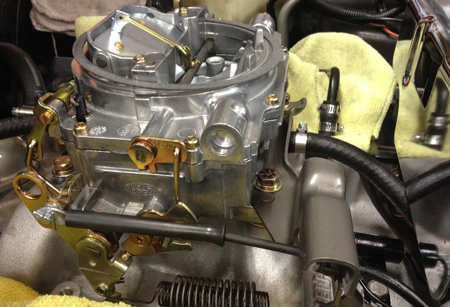 1976 Corvette Stingray: Restore, Repair, Detail: Edelbrock Performer