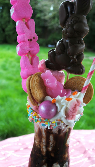 Get crazy with your Easter milkshakes. Get ideas at FizzyParty.com
