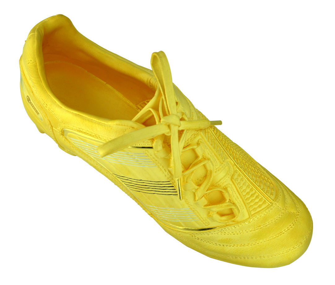 Ladies Fashion Hub Gold Shoes amazing, very expensive shoes of the world.