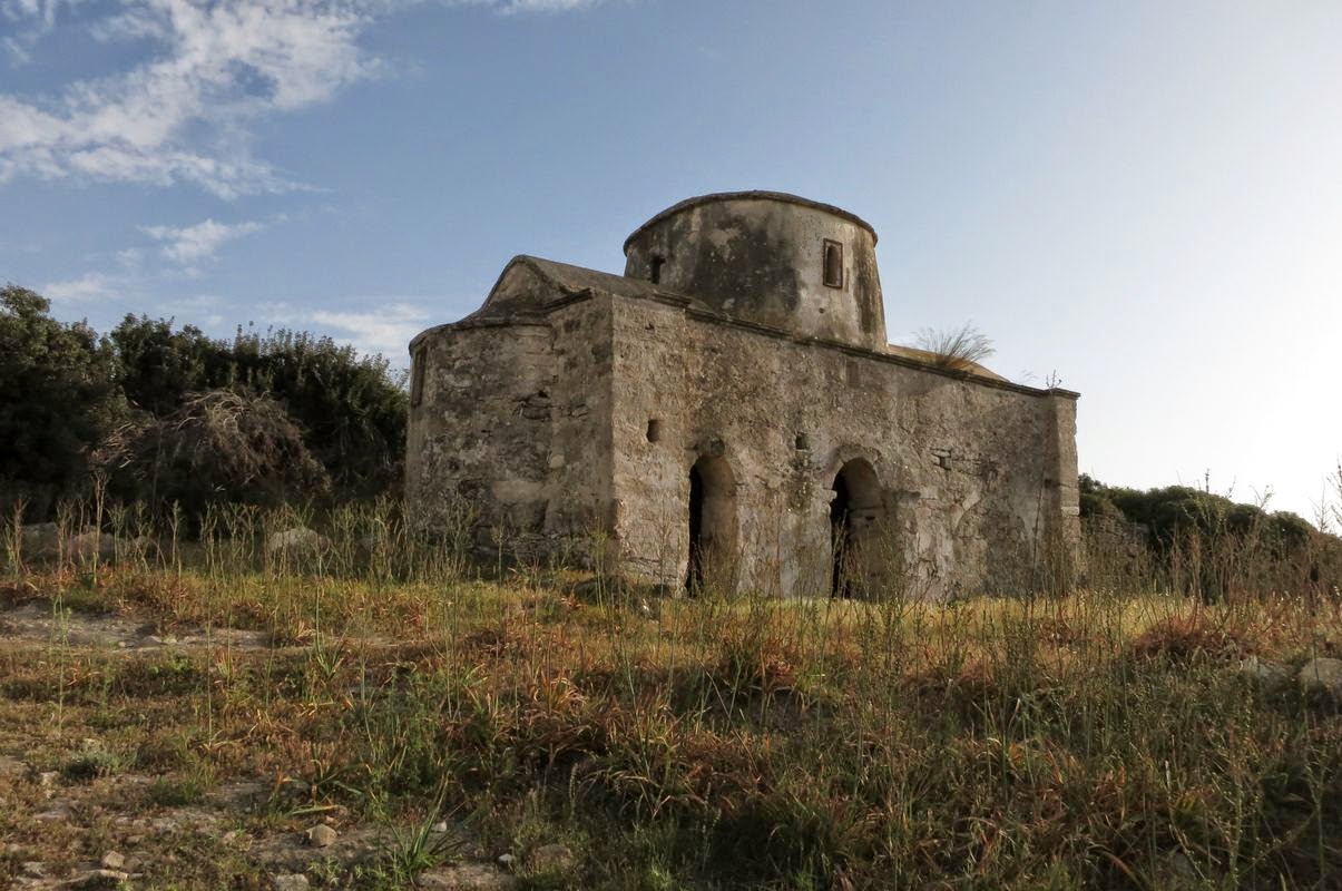 Заброшенные церкви на Карпасе, Северный Кипр