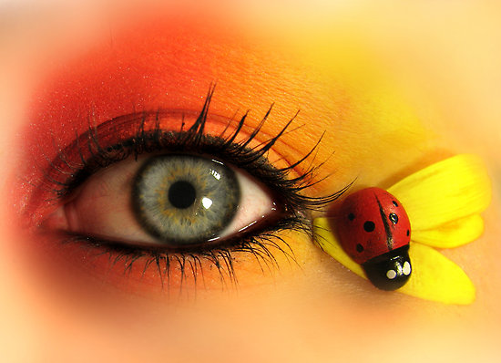 Cute Ladybug Eye Makeup