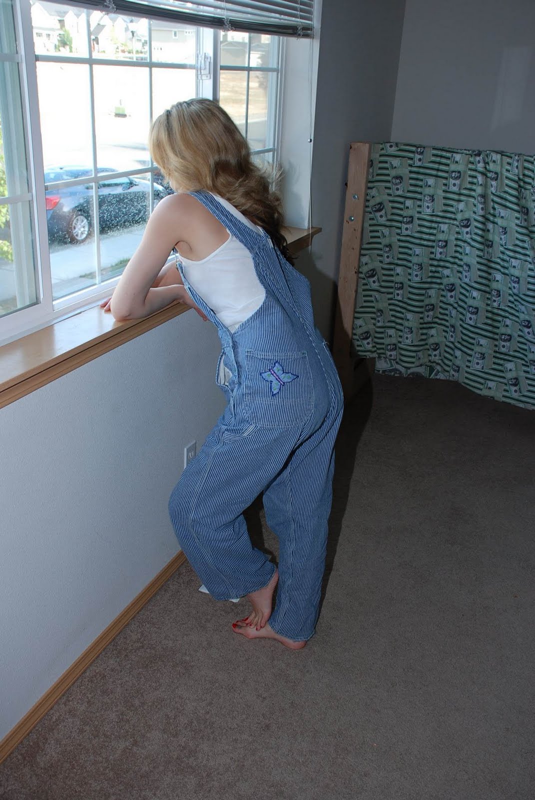 ASS IN OVERALLS girls in overalls 60