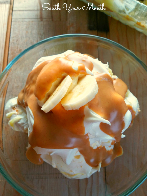 Peanut Butter Ripple Nutter Butter Banana Pudding! A banana pudding recipe made with Nutter Butter cookies, bananas, pudding and layers of peanut butter ripples!