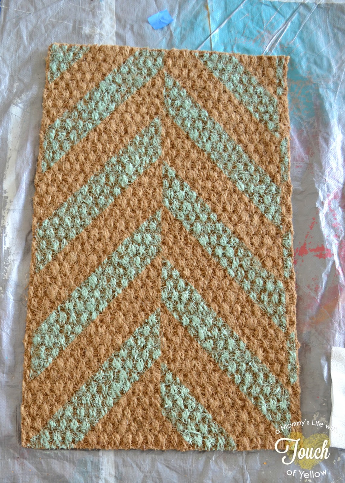 A mommy's life...with a touch of YELLOW Ikea Door Mat {Make Over}