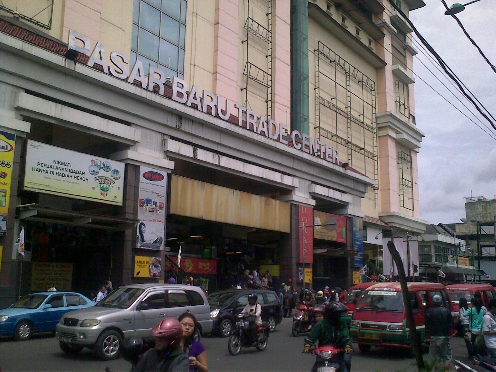 MELANCONG KE BANDUNG  Pasar Baru Bandung 