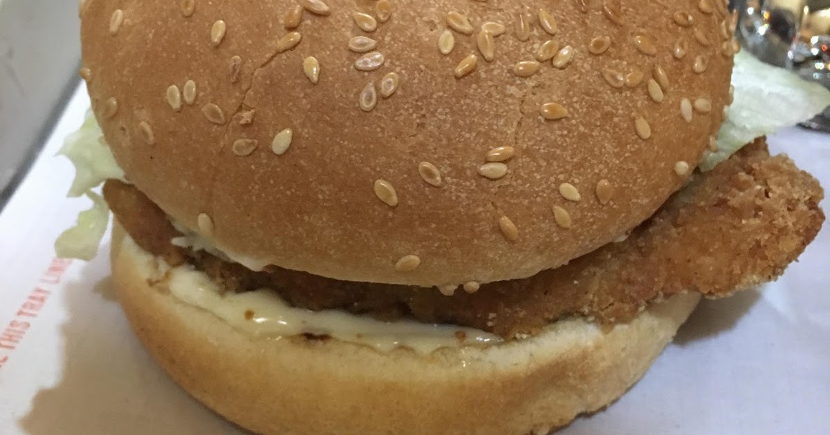 Adorable Fluff A&W. Chubby Chicken Burger Review.