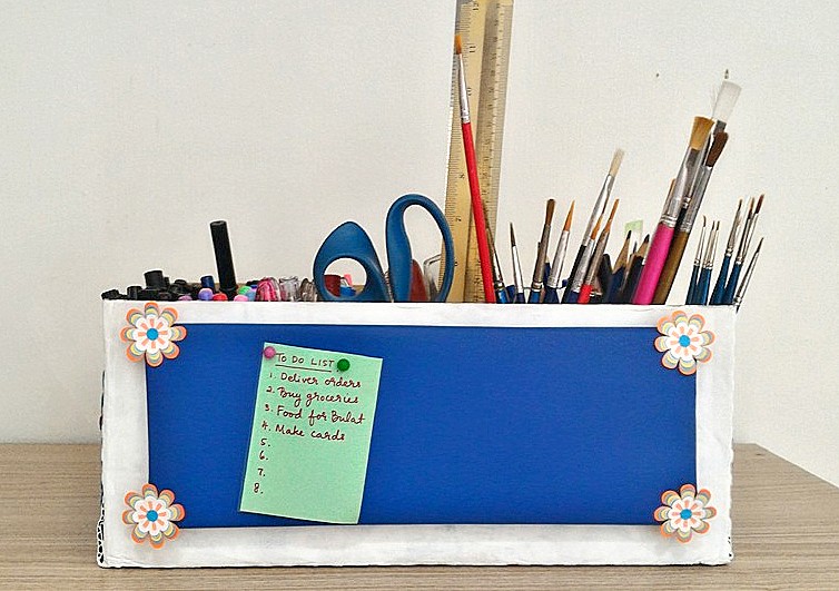 DIY stationery holder