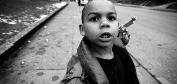 اصغر قاتل - طفل يقتل والده