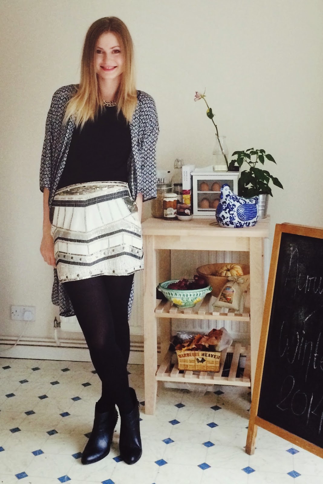 FashionFake, UK fashion blogger, UK fashion bloggers, white sequin skirt
