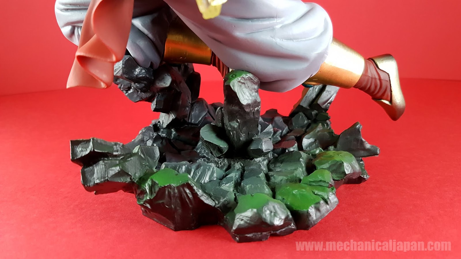 Review Figuarts ZERO Extra Battle Super Saiyan Broly -The Burning Battles- por Tamashii Nations