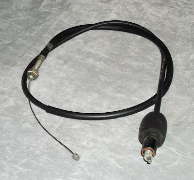 Image of an Opel Manta A series accelerator cable