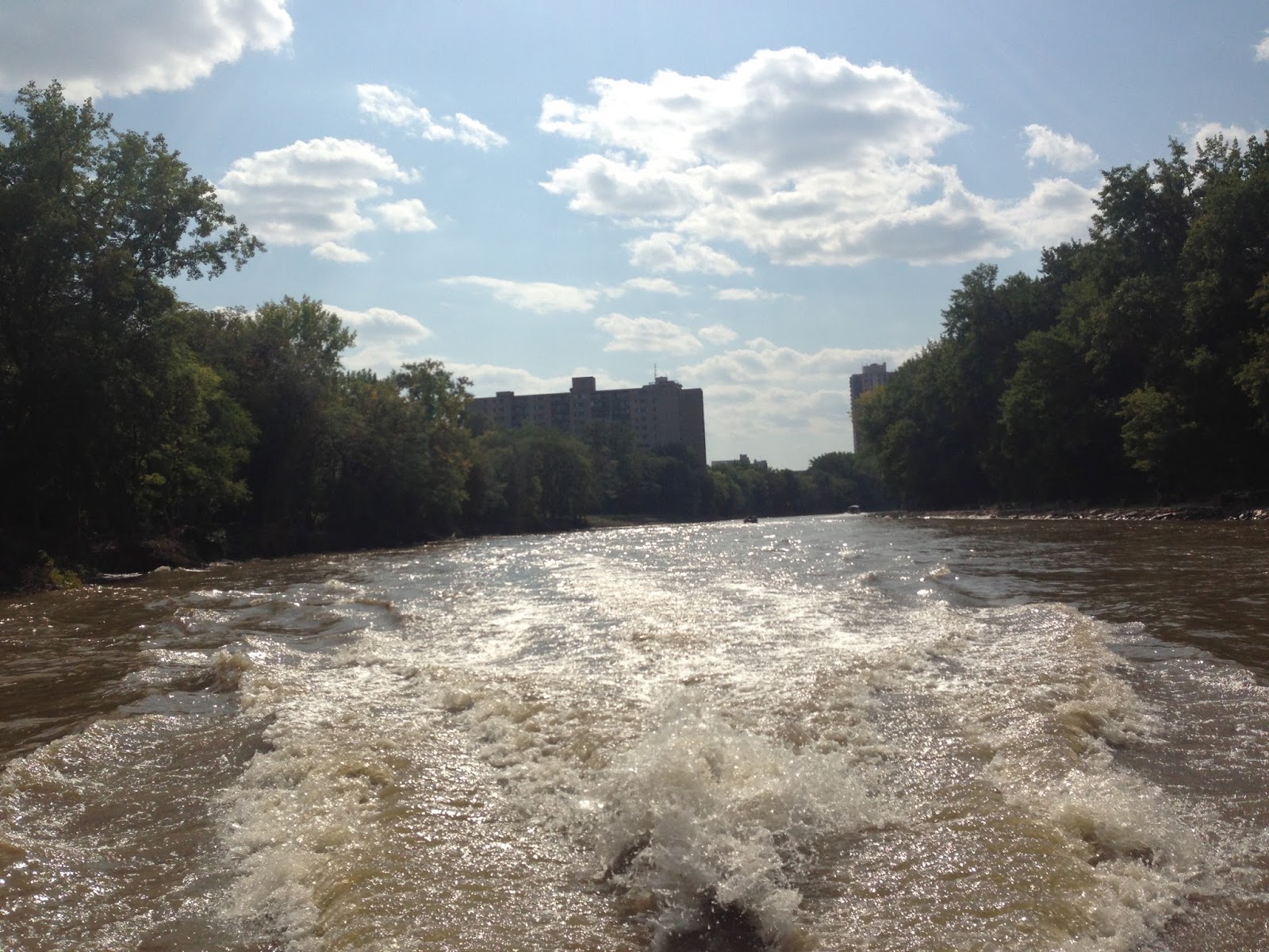 The Forks Splash Dash River Tour