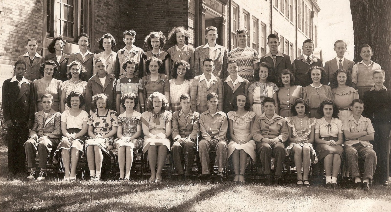 Vintage Irvington Ready For High School The 8th Grade Class Of 1946 From School 82