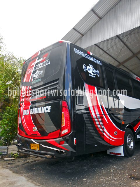 Mengarungi Pulau Dewata: Eksplorasi Dunia Bus Pariwisata di Bali