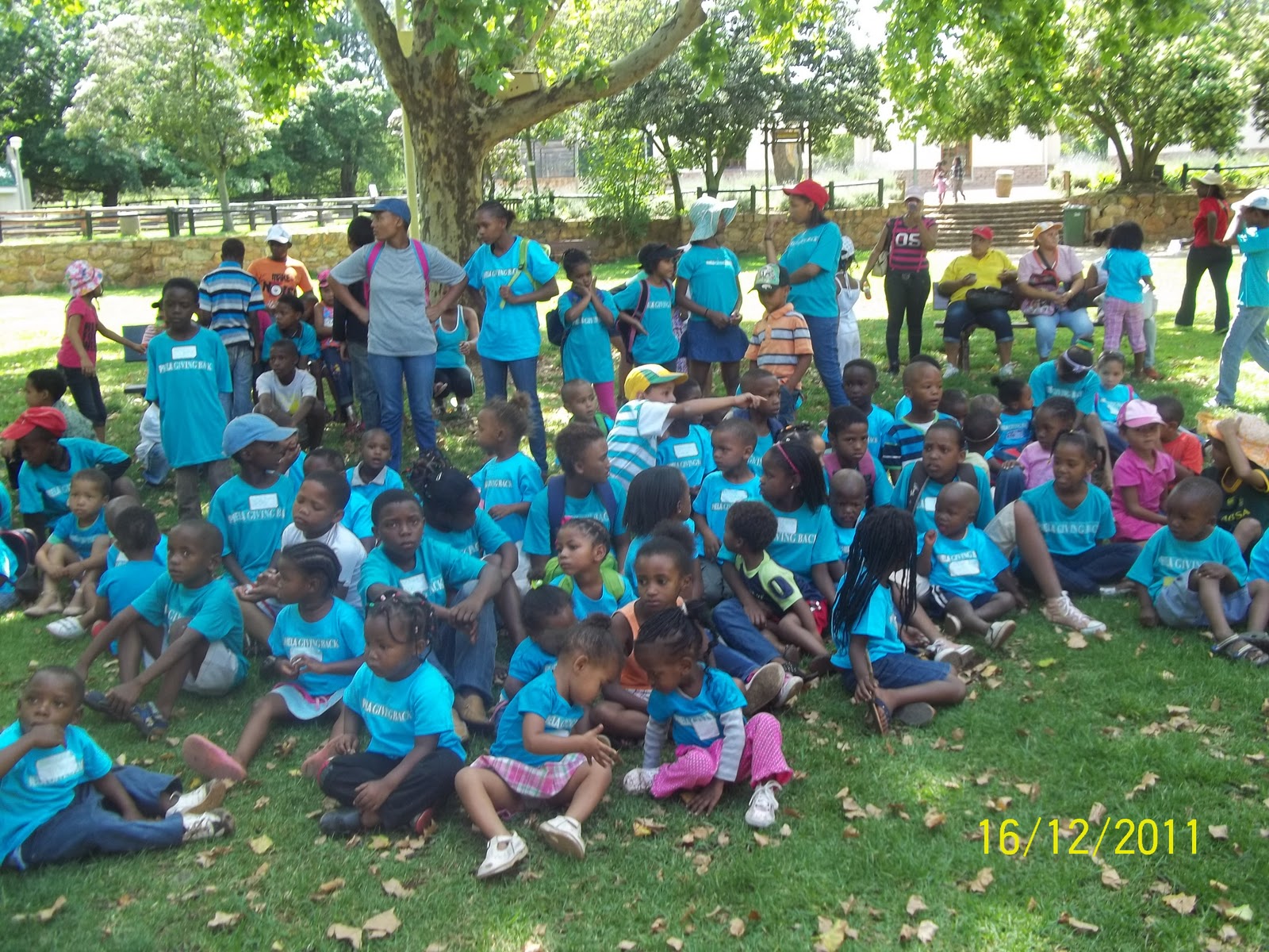 Phela Giving Back To Eldos Eldorado Park (KersieDorp) Christmas Party at JHB Zoo