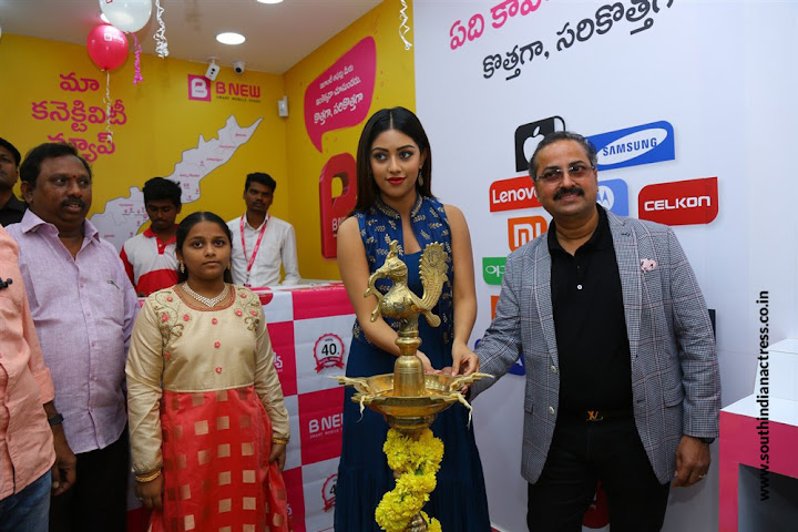 Anu Emmanuel launches B New Mobile Store at Bapatla