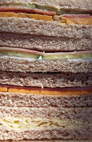 Thrifty Homemade Sandwich Bread Recipe