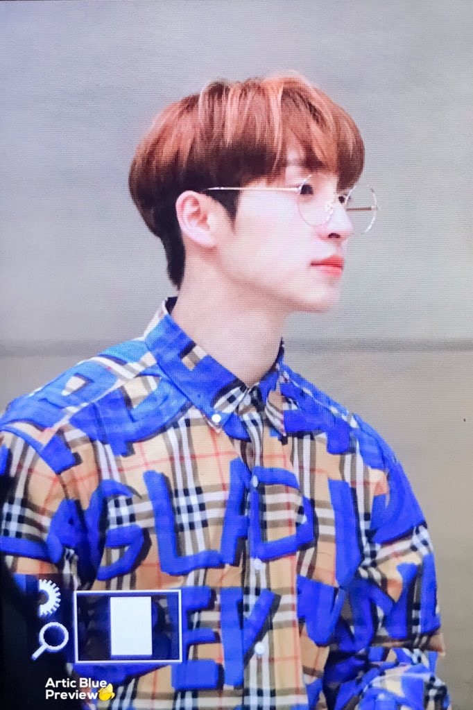 어제자 취저였던 남돌 공항패션.jpg | 인스티즈